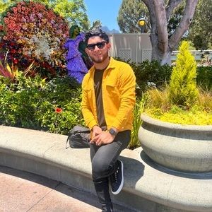 Meet your Posher, Gustavo